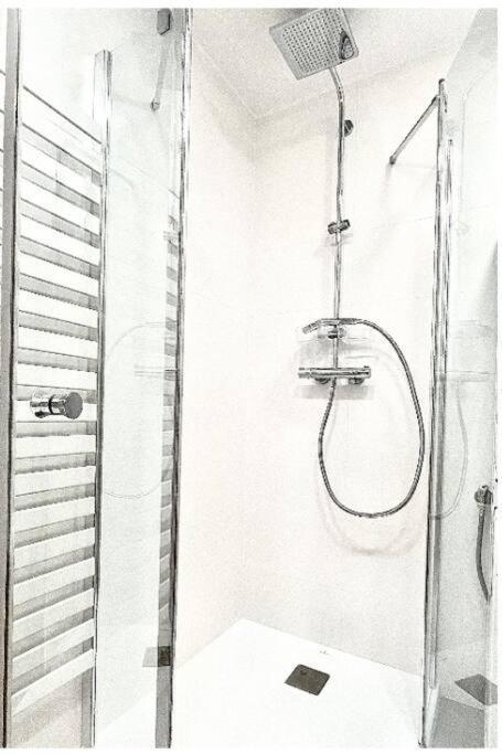 Large 2 Bedrooms Flat In Center Appartement Luxemburg